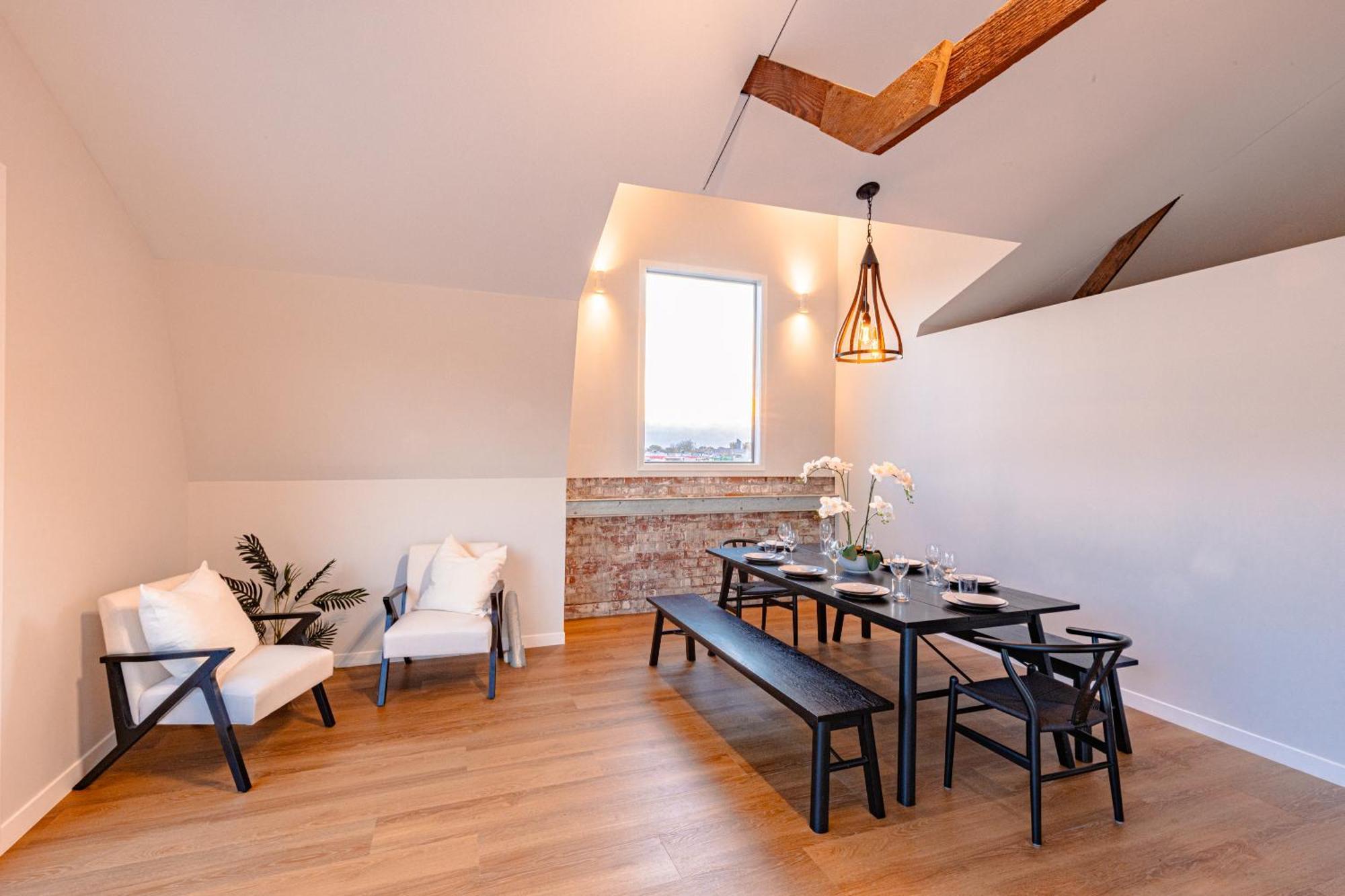 Johnston Apartments - Award-Winning Building, Your Unforgettable Stay ワンガヌイ エクステリア 写真