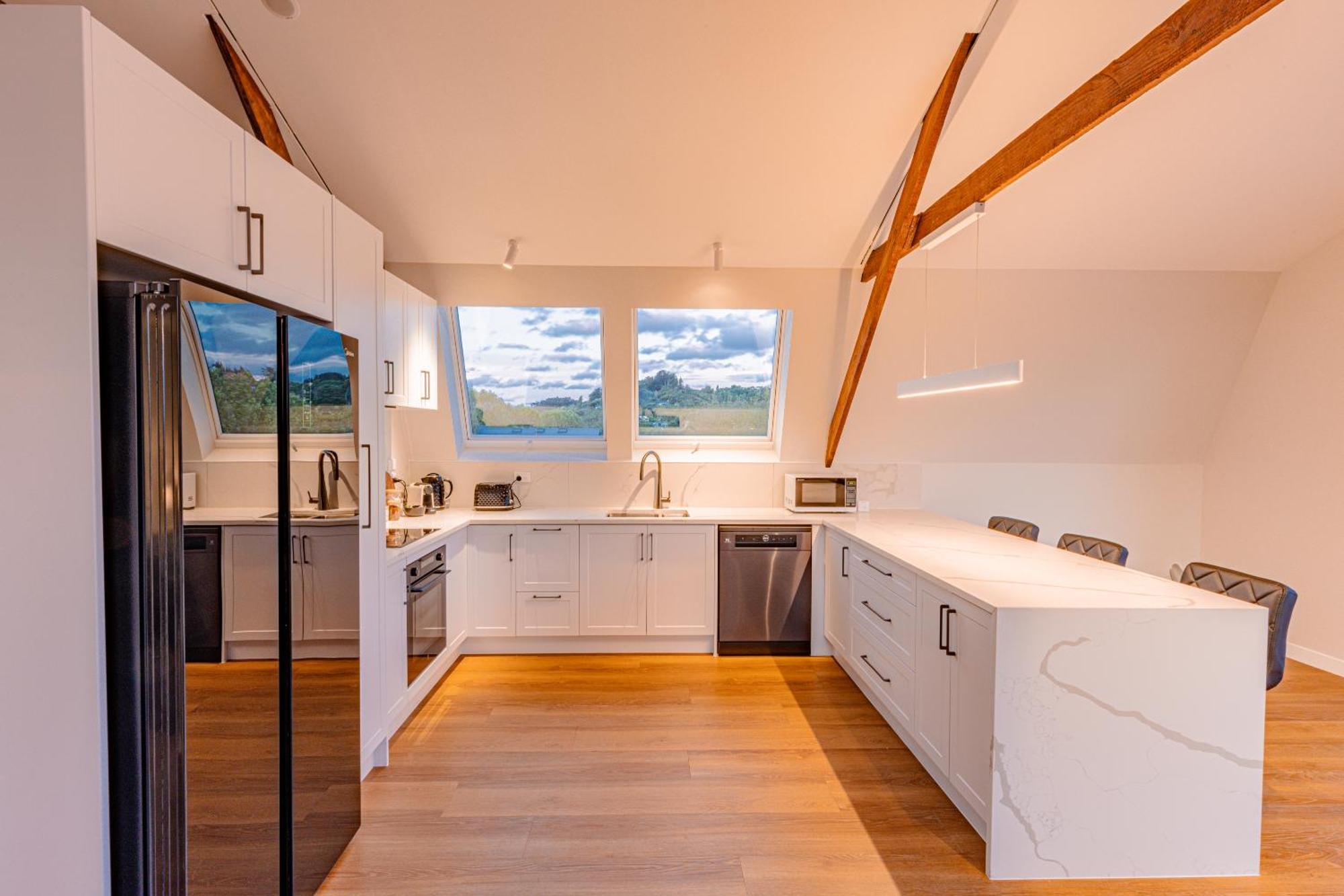 Johnston Apartments - Award-Winning Building, Your Unforgettable Stay ワンガヌイ エクステリア 写真