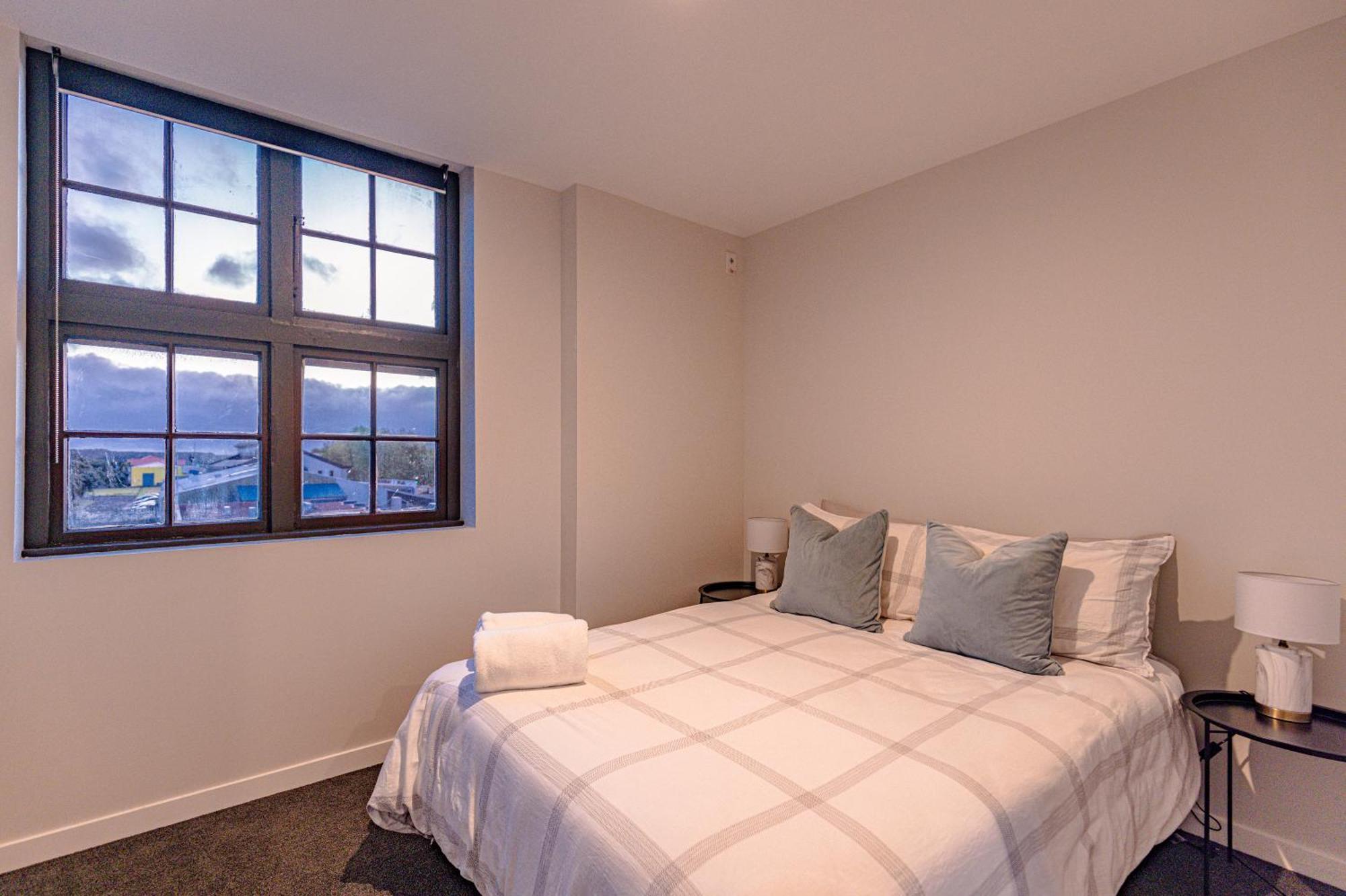 Johnston Apartments - Award-Winning Building, Your Unforgettable Stay ワンガヌイ エクステリア 写真